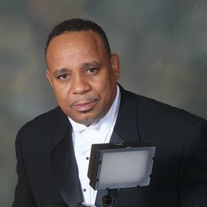 Meet your Posher, Gregory